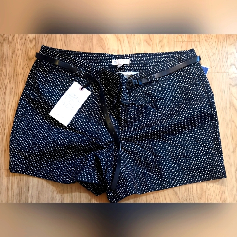 Lila Rose Shorts Size 10